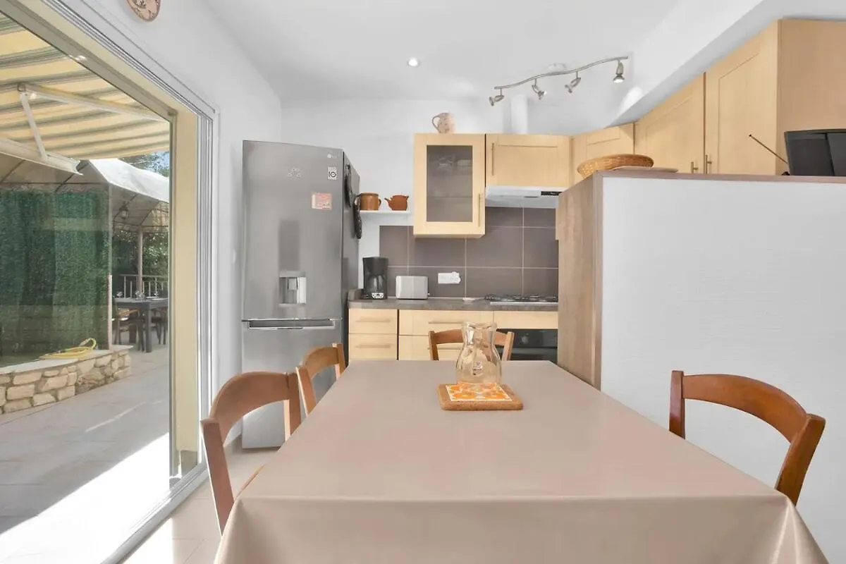 Jolie 60M2 - Proche Des Plages - 5 Min Centre Saint-Raphael  Saint-Raphael (Var)