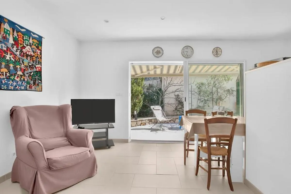 Apartment Jolie 60M2 - Proche Des Plages - 5 Min Centre Saint-Raphael